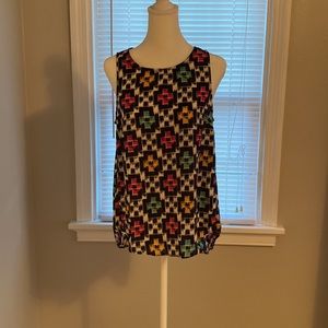 Women’s crew neck blouse